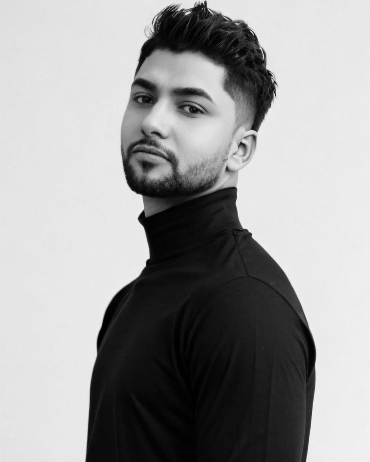Look Editorial